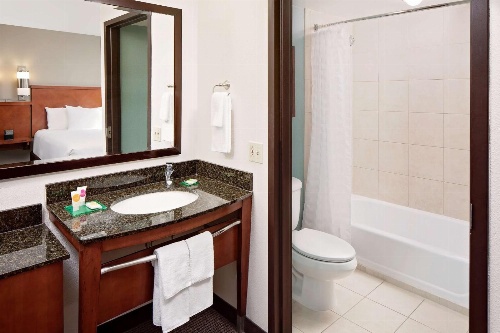 Hyatt Place Ontario/Rancho Cucamonga image 4